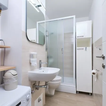 Billy 1 木洛希尼